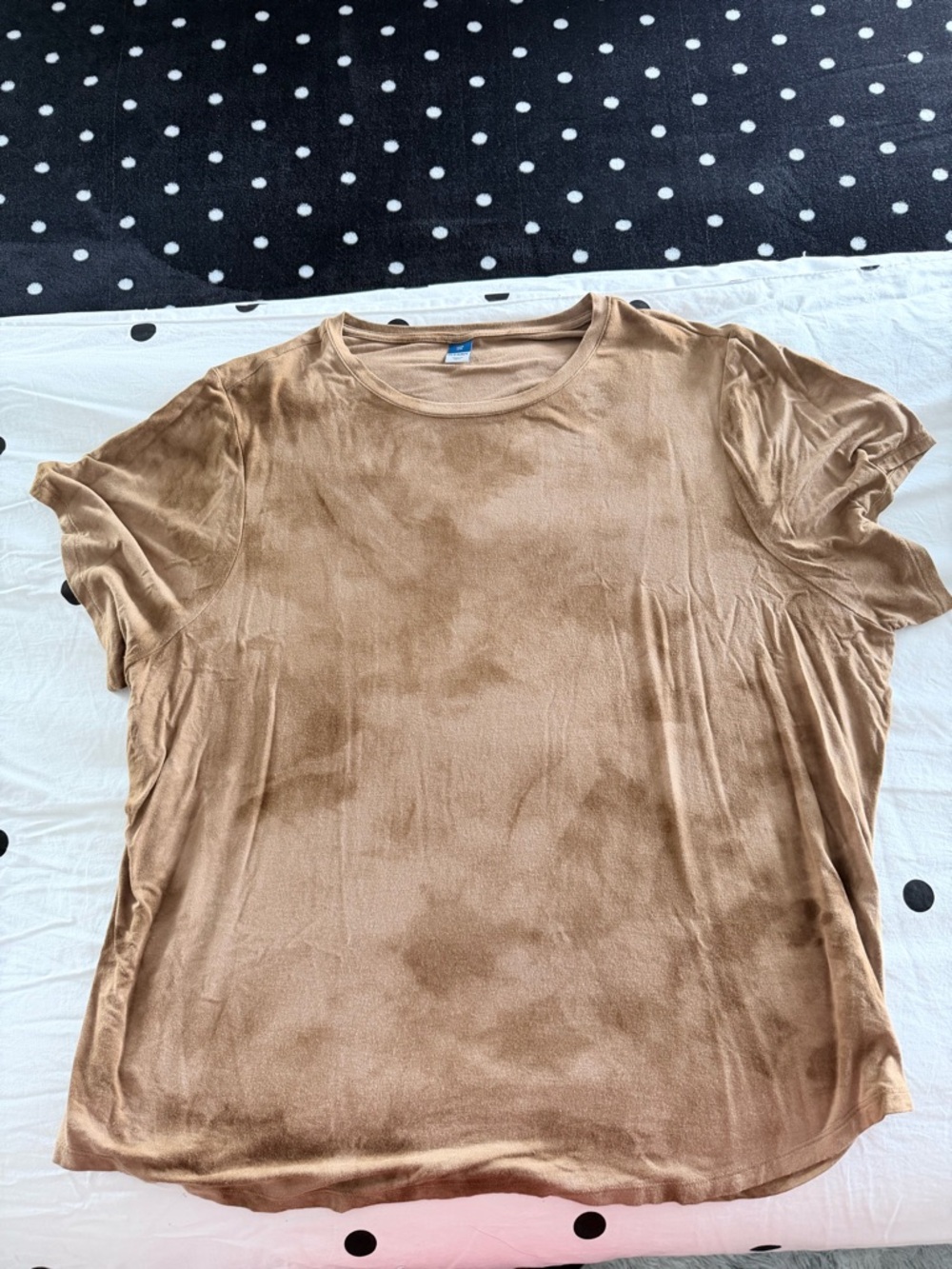 Old Navy Women’s Short Sleeve Crewneck Tee in Light Brown